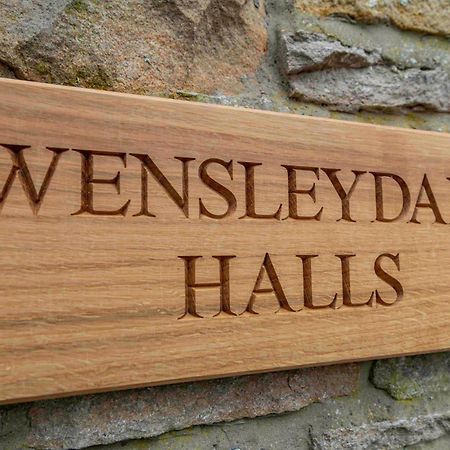 Wensleydale Halls Leyburn Exterior photo